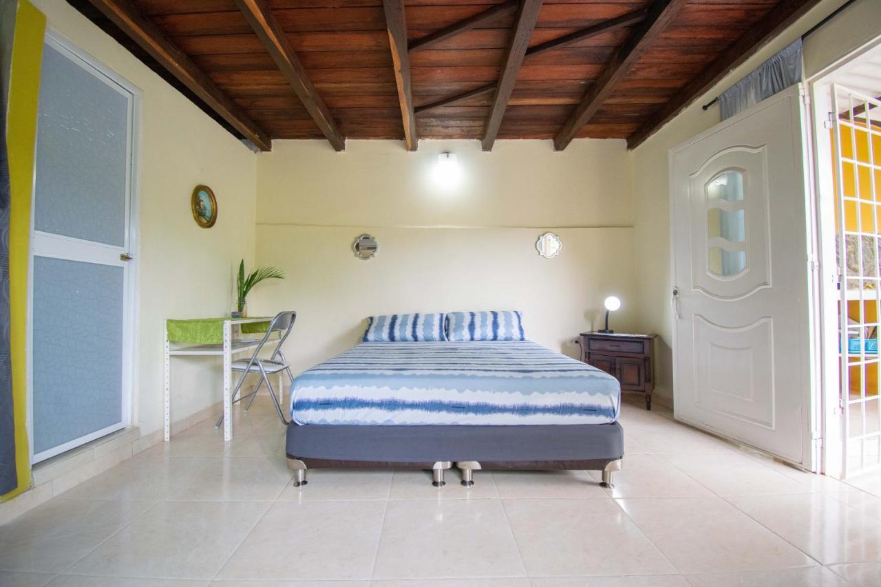 Perth House Taganga Lägenhet Exteriör bild